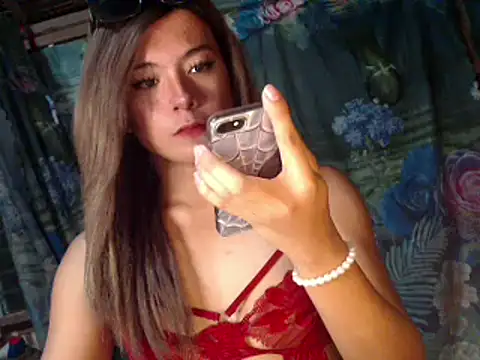 Snapshot of Andrea_lopezxxx chatting on April 2026 01:39:02 PM Andrea lopezxxx online show from April 2026 01:39:02 PM