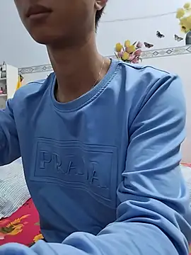Kiet Mot Minh O Nha online show from May 2026 12:01:01 PM
