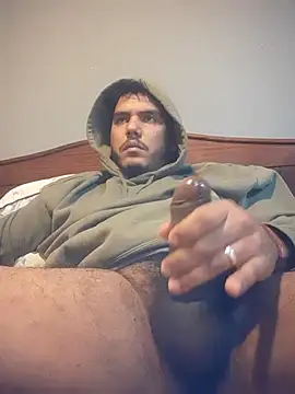 cuquero32 online show from June 2026 08:29:02 PM