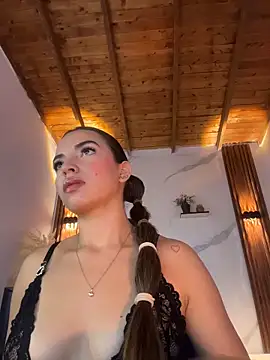 Snapshot of catalina_lafer chatting on May 2026 12:56:02 PM catalina lafer online show from May 2026 12:56:02 PM