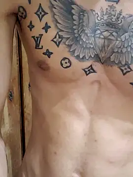 michaelcarioca online show from May 2026 08:32:02 AM