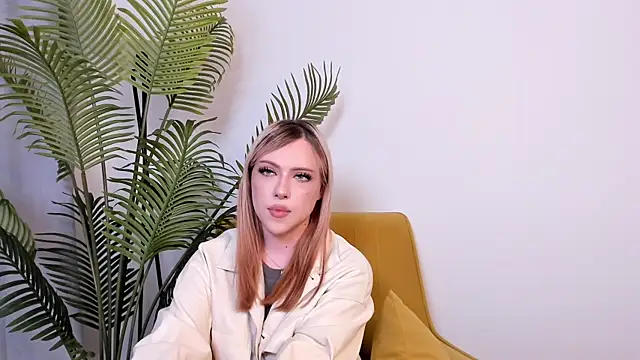 AshleyChristal online show from May 2026 11:17:02 AM