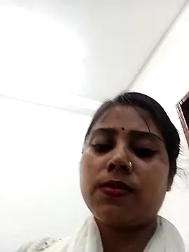 Simmi-00 online show from May 2026 04:18:01 AM