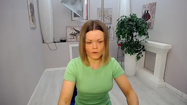 Snapshot of wild_temptation_ chatting on May 2026 05:14:02 AM wild temptation online show from May 2026 05:14:02 AM