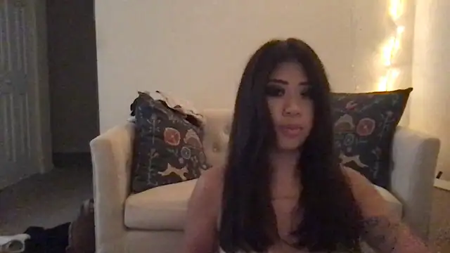 Snapshot of kittycat4810 chatting on June 2026 08:05:02 AM kittycat4810 online show from June 2026 08:05:02 AM