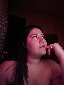 Snapshot of LittleMairy chatting on May 2026 05:54:02 PM LittleMairy online show from May 2026 05:54:02 PM