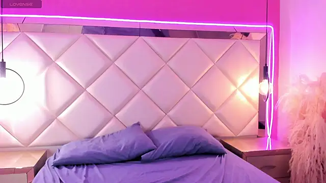 Sabrinaleblanc online show from May 2026 11:40:01 AM