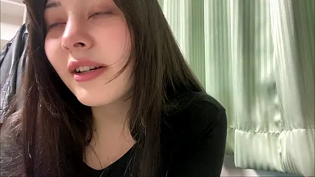 Snapshot of Sonata_Asky chatting on May 2026 10:50:03 PM Sonata Asky online show from May 2026 10:50:03 PM