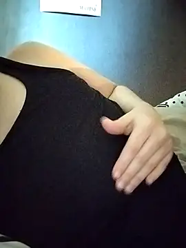 karin200 online show from May 2026 01:17:02 PM
