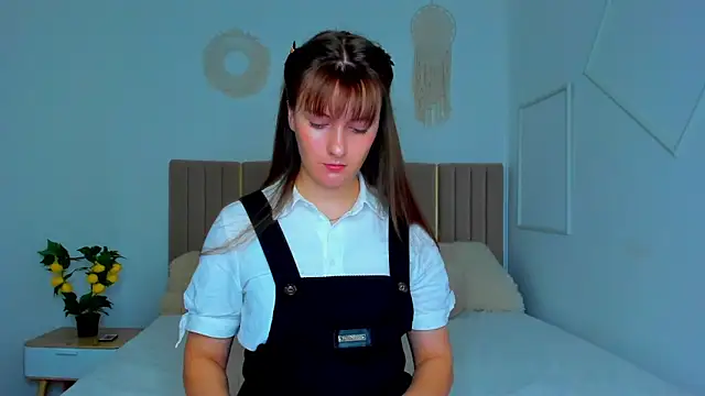 Cutie blushh online show from May 2026 06:30:02 AM