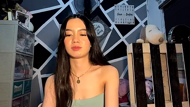 DesireePerson online show from May 2026 02:14:01 PM
