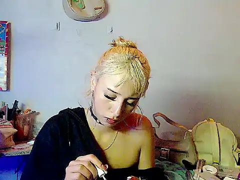 bunnyfoxxd online show from July 2026 11:44:02 PM