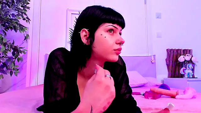 Ashley Alt online show from August 2026 06:49:01 AM