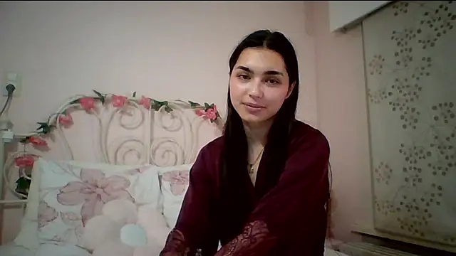 Snapshot of yourbella37 chatting on May 2026 08:27:02 PM yourbella37 online show from May 2026 08:27:02 PM