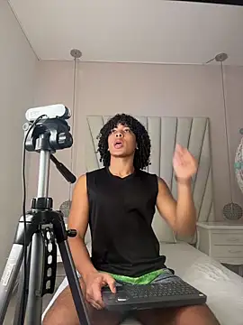 Taylor gray7 online show from June 2026 04:04:02 AM