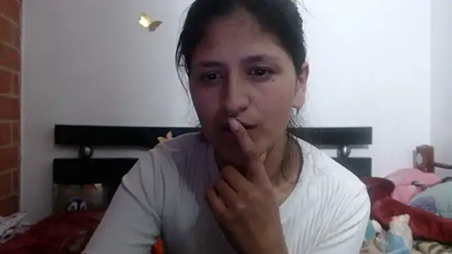 Snapshot of AbbyRose_69 chatting on June 2026 03:47:02 AM AbbyRose 69 online show from June 2026 03:47:02 AM