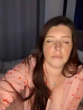 Snapshot of SweetLaurenXX chatting on May 2026 06:59:01 PM SweetLaurenXX online show from May 2026 06:59:01 PM