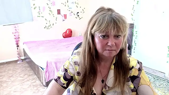Melania Cook online show from May 2026 04:50:01 AM