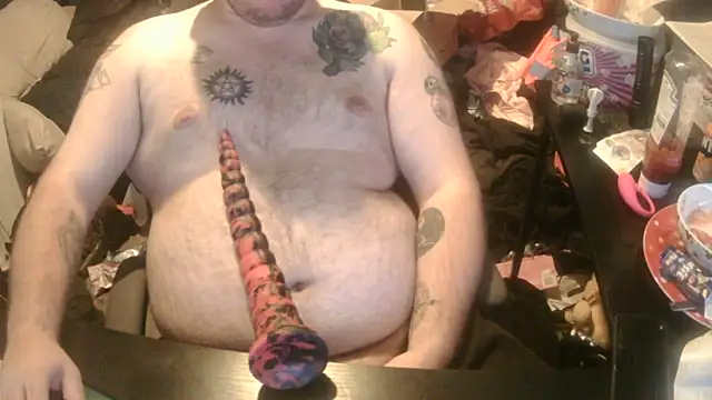 Snapshot of hunter_lust97 chatting on May 2026 09:35:02 PM hunter lust97 online show from May 2026 09:35:02 PM