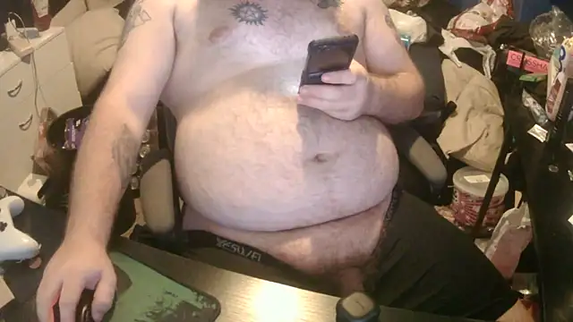 Snapshot of hunter_lust97 chatting on June 2026 05:47:01 PM hunter lust97 online show from June 2026 05:47:01 PM