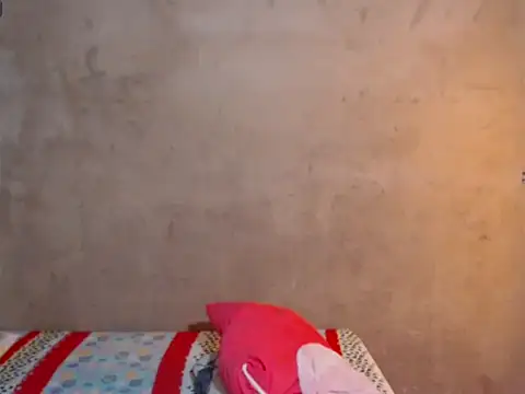 LukeAndZoey online show from June 2026 06:35:02 PM