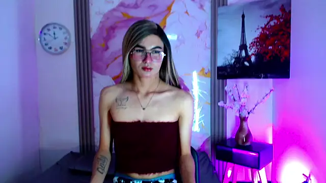 Alana Carvajal online show from May 2026 03:25:02 AM