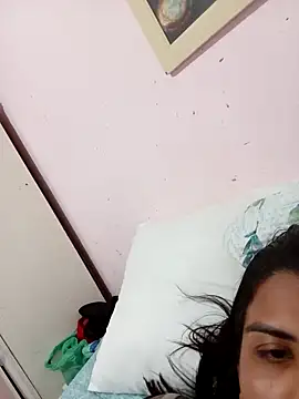 Yasmin Almeida online show from May 2026 08:09:02 AM