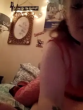 Snapshot of Sxysiren5593 chatting on May 2026 03:44:02 AM Sxysiren5593 online show from May 2026 03:44:02 AM