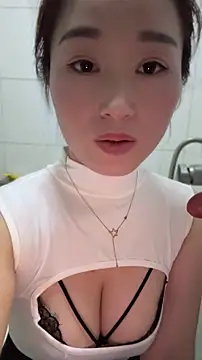 Snapshot of JJ8521 chatting on July 2026 04:06:01 PM JJ8521 online show from July 2026 04:06:01 PM