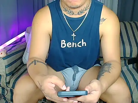 Snapshot of Ashtonfuckingboi chatting on June 2026 01:58:01 AM Ashtonfuckingboi online show from June 2026 01:58:01 AM