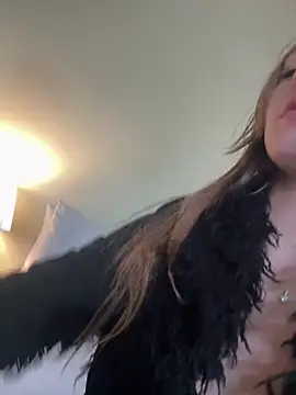 daisycollins online show from May 2026 03:02:01 AM