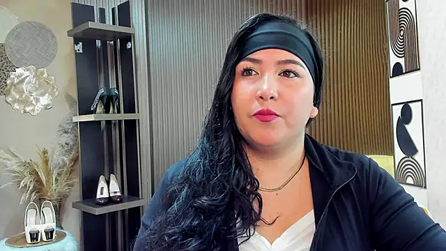 BBWLuxuryMuse online show from May 2026 11:17:02 AM