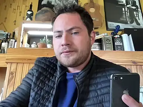 alecsgzz online show from May 2026 04:04:01 PM