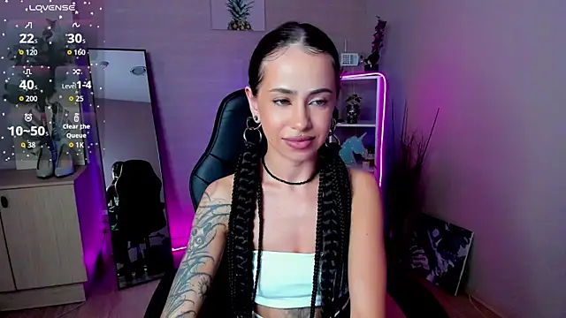 Monica brilliant online show from May 2026 08:19:01 AM