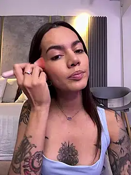 Snapshot of VeroJenkins_ chatting on June 2026 03:00:01 PM VeroJenkins online show from June 2026 03:00:01 PM