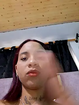 3oliana online show from May 2026 10:40:02 PM