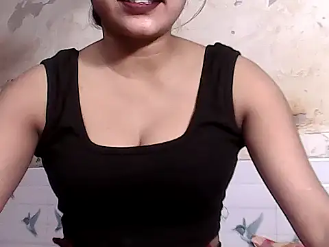 Snapshot of Lovely_Pandey chatting on May 2026 05:32:02 PM Lovely Pandey online show from May 2026 05:32:02 PM