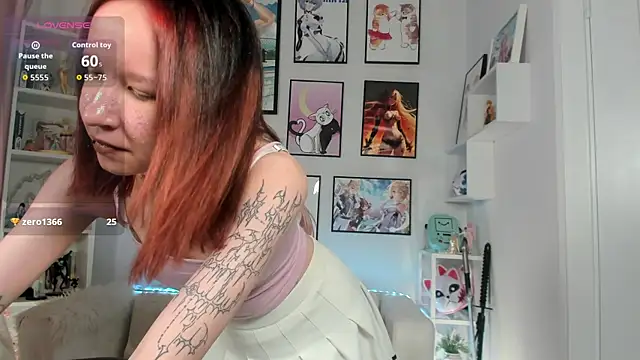 Snapshot of Mi_Mi_Mia chatting on June 2026 11:47:02 AM Mi Mi Mia online show from June 2026 11:47:02 AM
