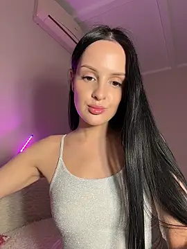 Snapshot of Evaryn chatting on May 2026 09:31:01 PM Evaryn online show from May 2026 09:31:01 PM