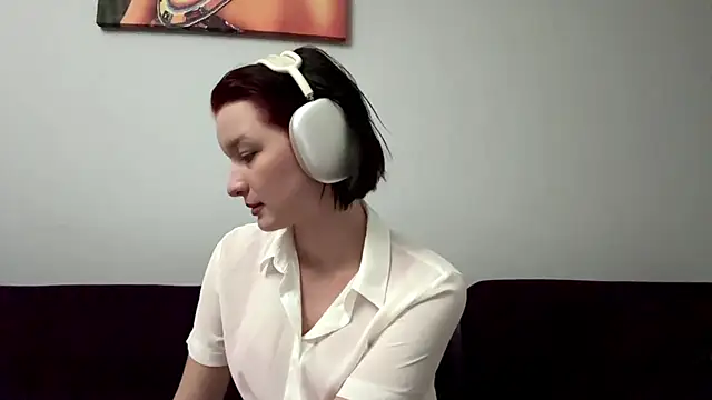 RiaFoxHi online show from May 2026 06:04:01 PM