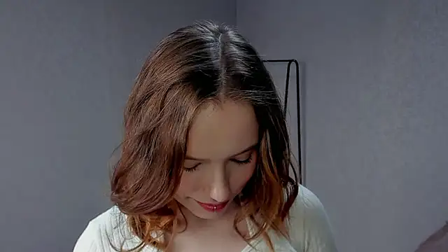 Snapshot of Passtilka chatting on May 2026 04:29:01 AM Passtilka online show from May 2026 04:29:01 AM
