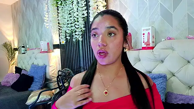 Zaira bonny online show from June 2026 08:18:01 PM