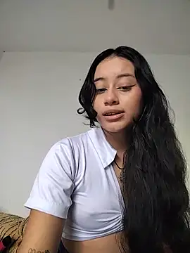 L0lita Emi12 online show from June 2026 10:26:01 PM