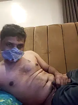 santhoshkannadaboy online show from May 2026 10:29:01 PM