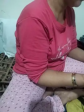 amira567 online show from May 2026 05:31:02 PM