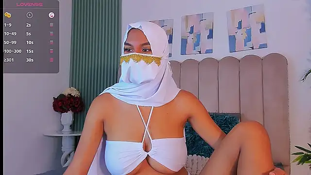 Snapshot of Saida__ chatting on May 2026 03:07:01 PM Saida online show from May 2026 03:07:01 PM
