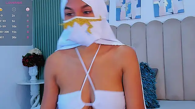 Snapshot of Saida__ chatting on May 2026 02:44:02 PM Saida online show from May 2026 02:44:02 PM