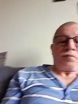 Eddy0763 online show from May 2026 05:35:01 AM
