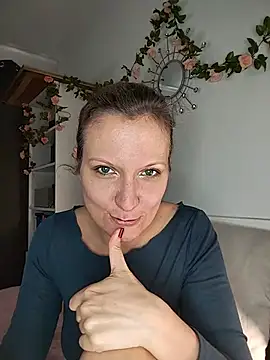 Candy Cougar online show from June 2026 06:51:02 AM