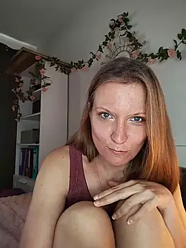 Candy Cougar online show from June 2026 07:00:02 AM